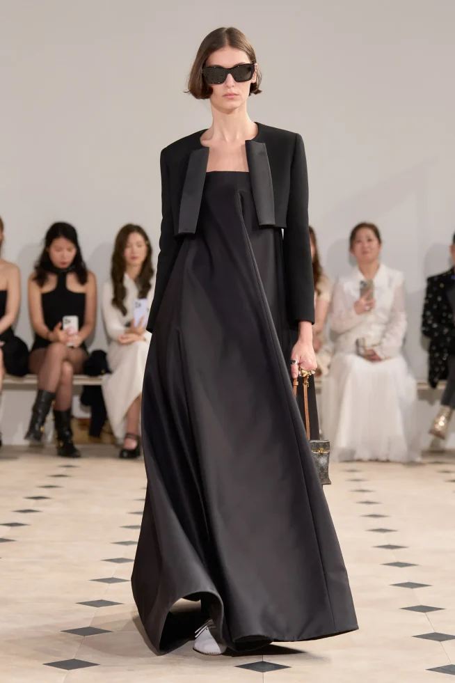 00008-celine-spring-2026-ready-to-wear-credit-gorunway
