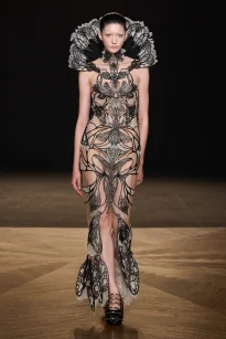 00009-iris-van-herpen-fall-2025-couture-credit-gorunway