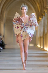 00009-rahul-mishra-fall-2025-couture-credit-gorunway
