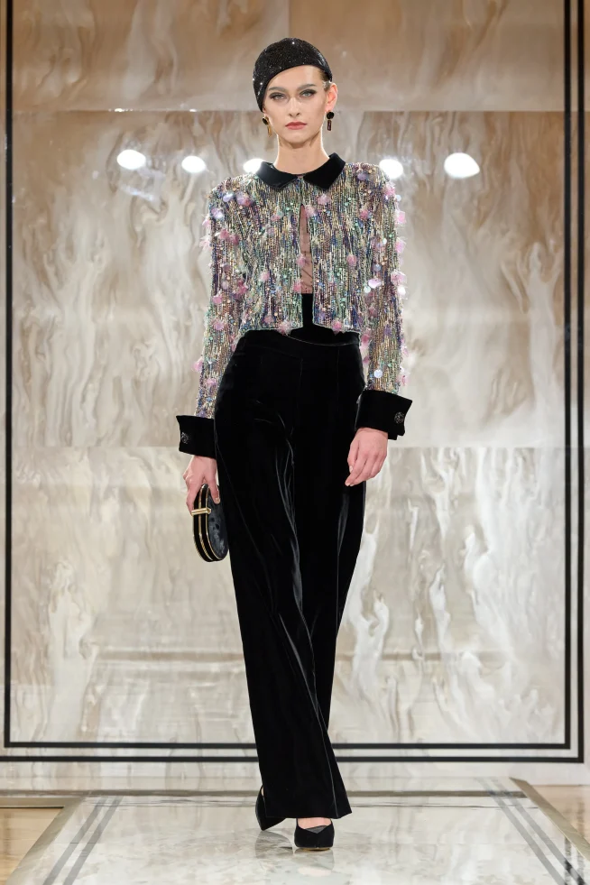 00013-armani-prive-fall-2025-couture-credit-gorunway