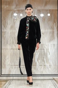 00014-armani-prive-fall-2025-couture-credit-gorunway