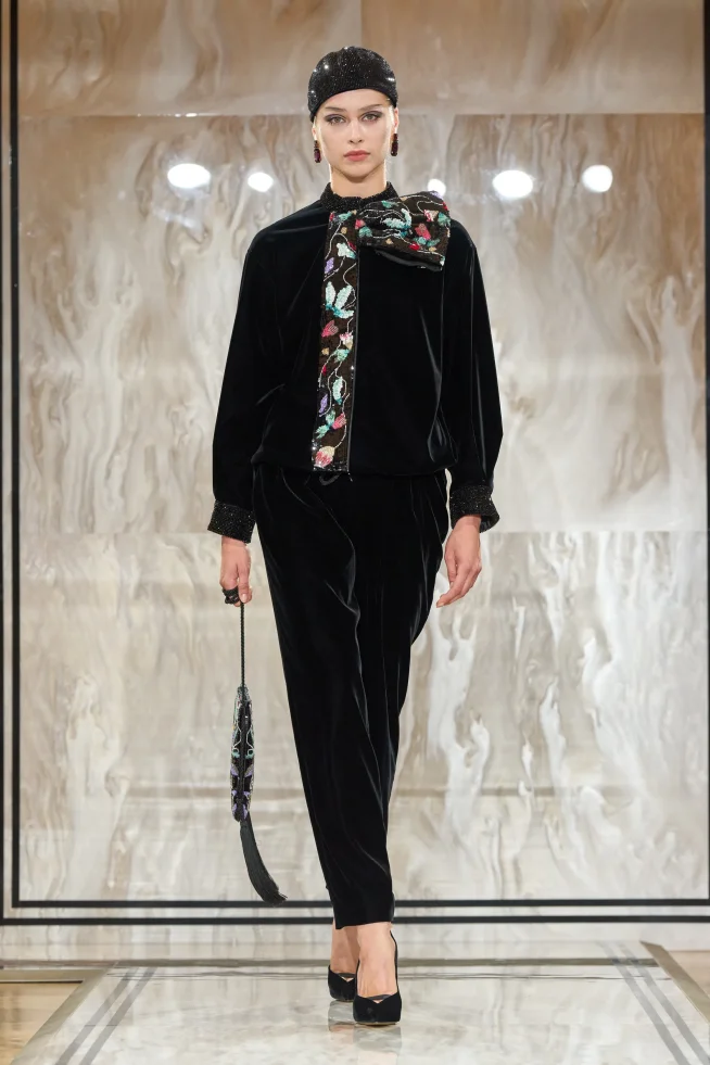 00014-armani-prive-fall-2025-couture-credit-gorunway
