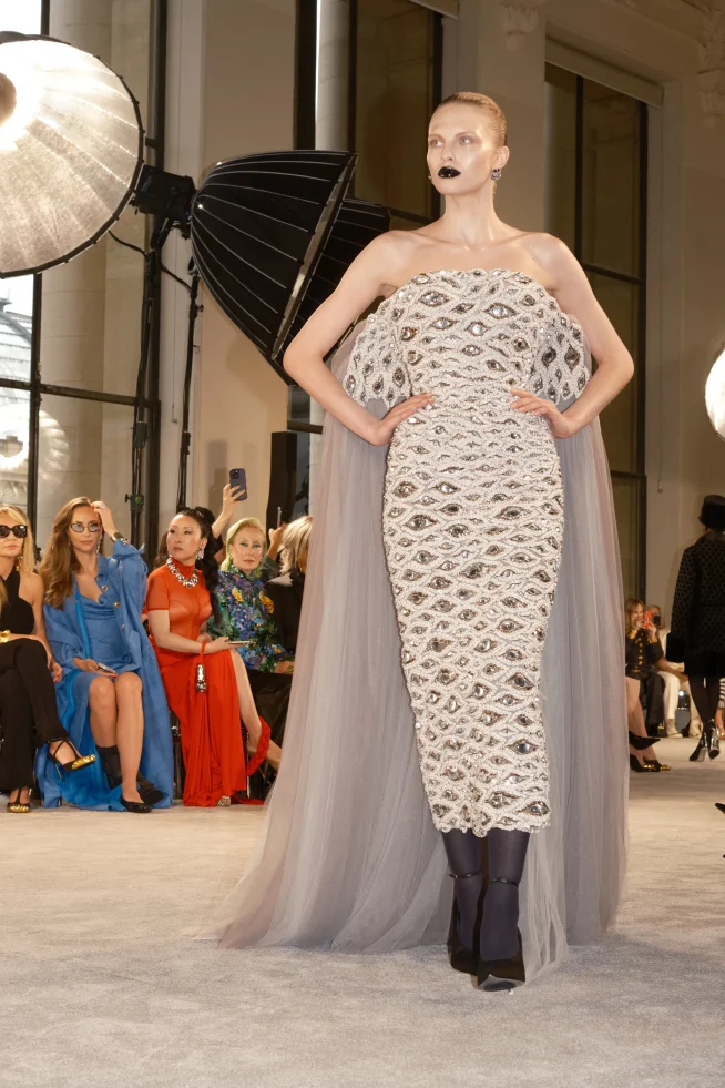 00014-schiaparelli-fall-2025-couture-credit-brand