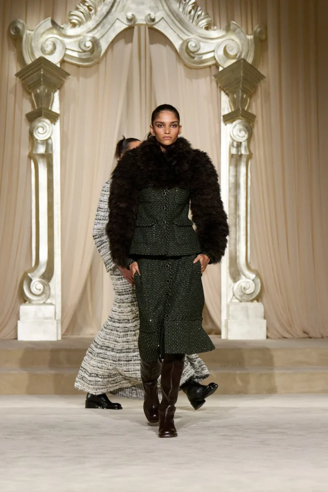 00015-chanel-fall-2025-couture-credit-gorunway