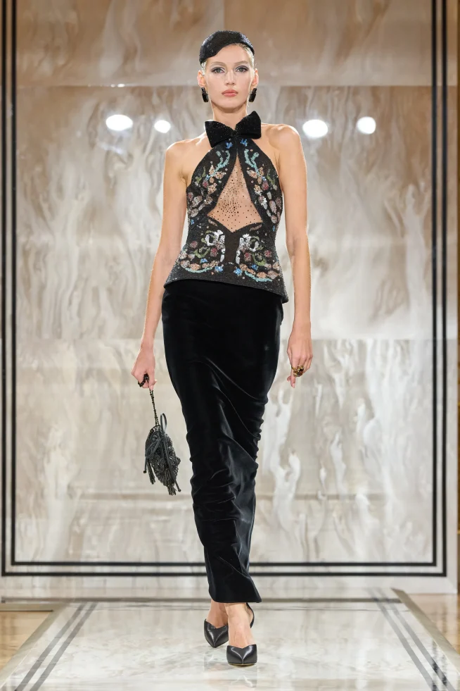 00017-armani-prive-fall-2025-couture-credit-gorunway