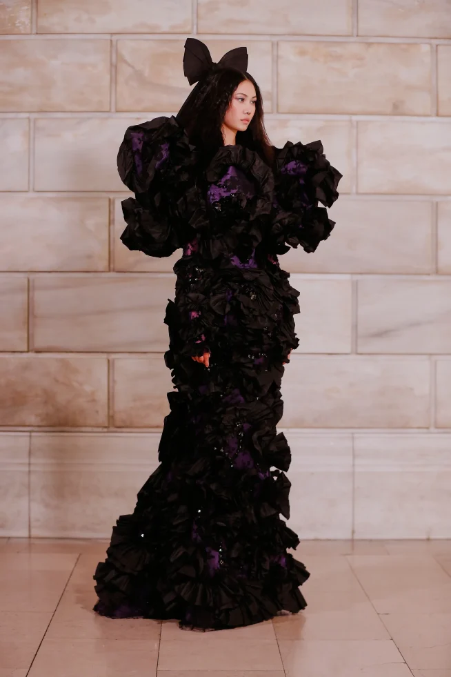 00018-marc-jacobs-fall-2025-ready-to-wear-credit-brand