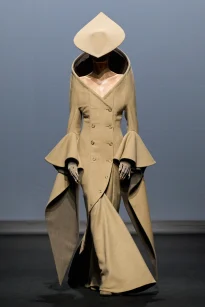 00018-robert-wun-fall-2025-couture-credit-gorunway