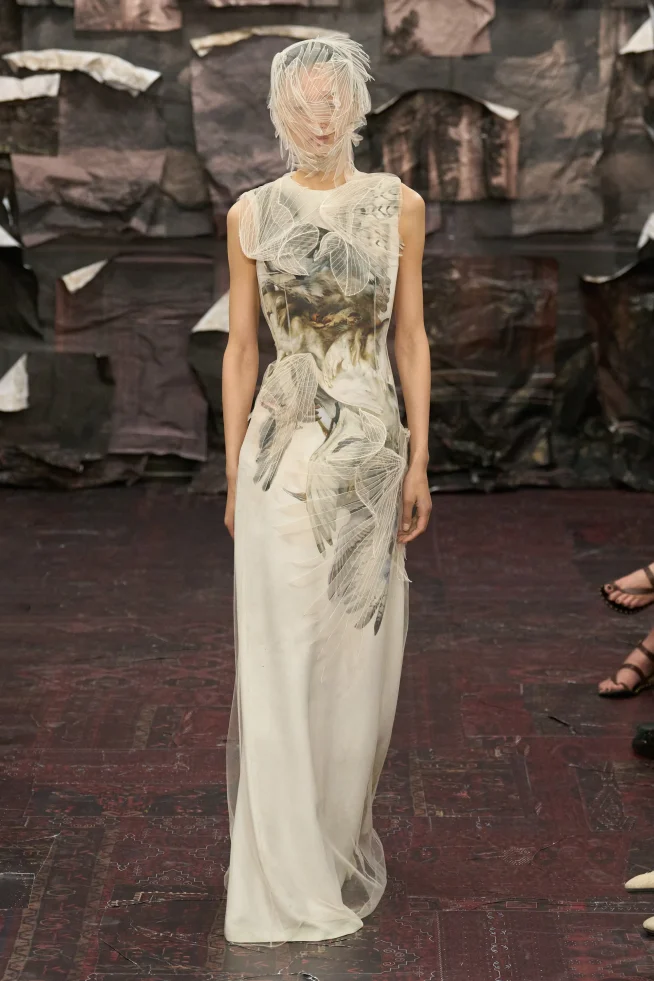 00022-maison-margiela-fall-2025-couture-credit-gorunway