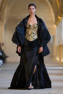00022-rahul-mishra-fall-2025-couture-credit-gorunway