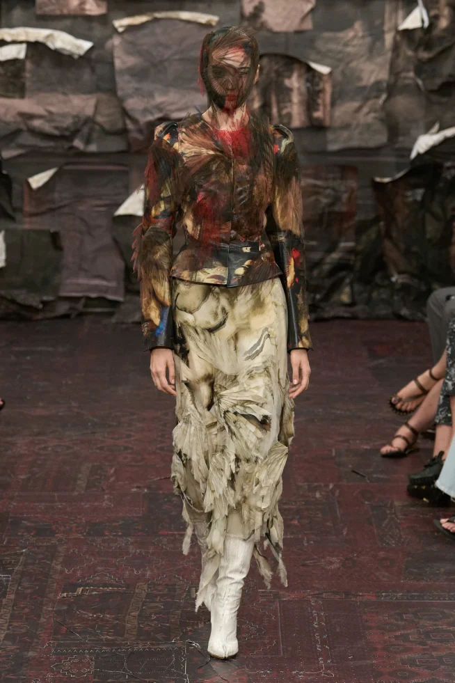 00023-maison-margiela-fall-2025-couture-credit-gorunway