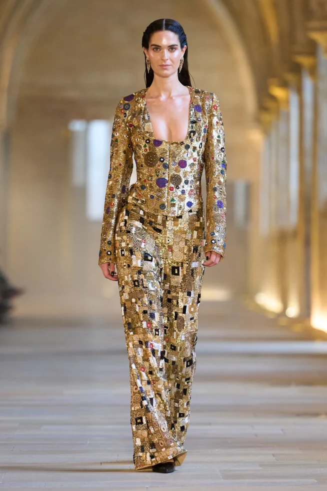 00023-rahul-mishra-fall-2025-couture-credit-gorunway