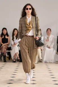 00024-celine-spring-2026-ready-to-wear-credit-gorunway