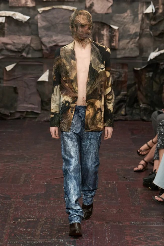 00024-maison-margiela-fall-2025-couture-credit-gorunway