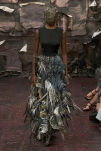 00027-maison-margiela-fall-2025-couture-credit-gorunway