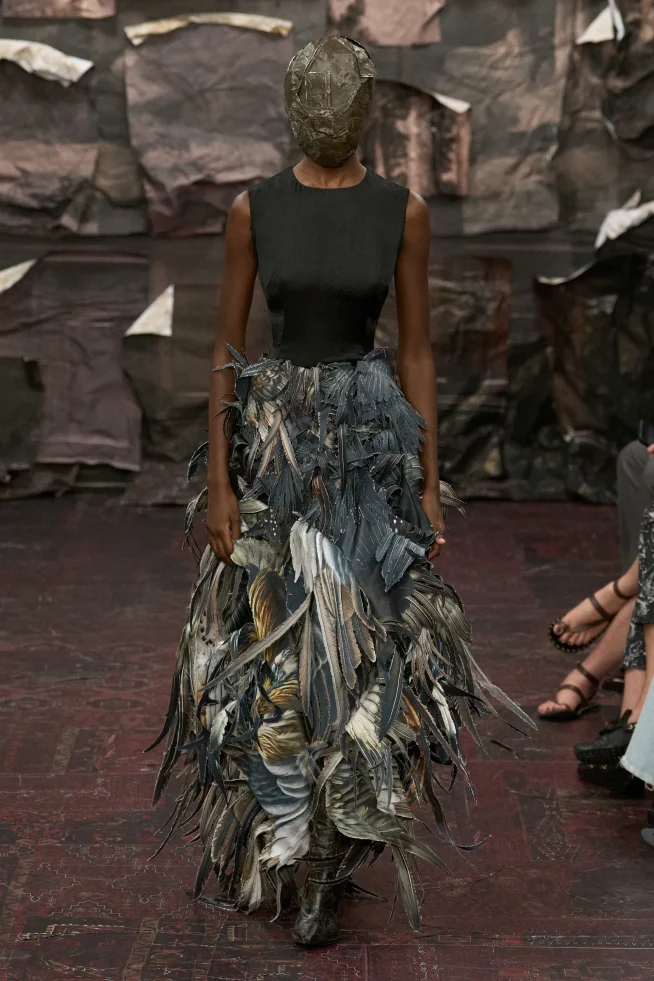 00027-maison-margiela-fall-2025-couture-credit-gorunway