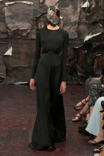 00029-maison-margiela-fall-2025-couture-credit-gorunway