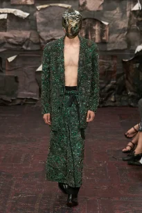 00030-maison-margiela-fall-2025-couture-credit-gorunway