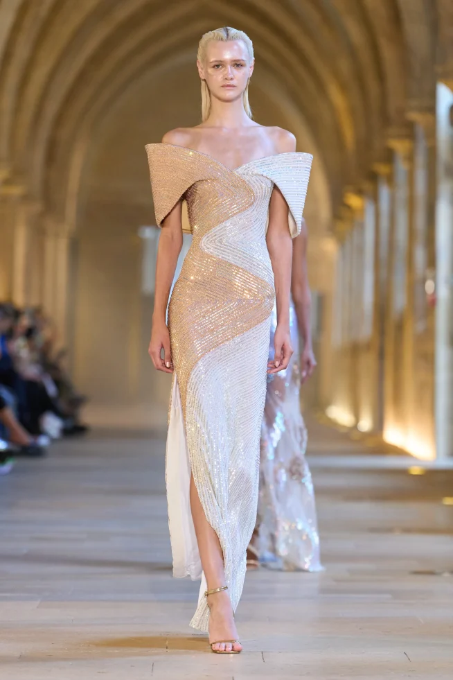 00030-rahul-mishra-fall-2025-couture-credit-gorunway