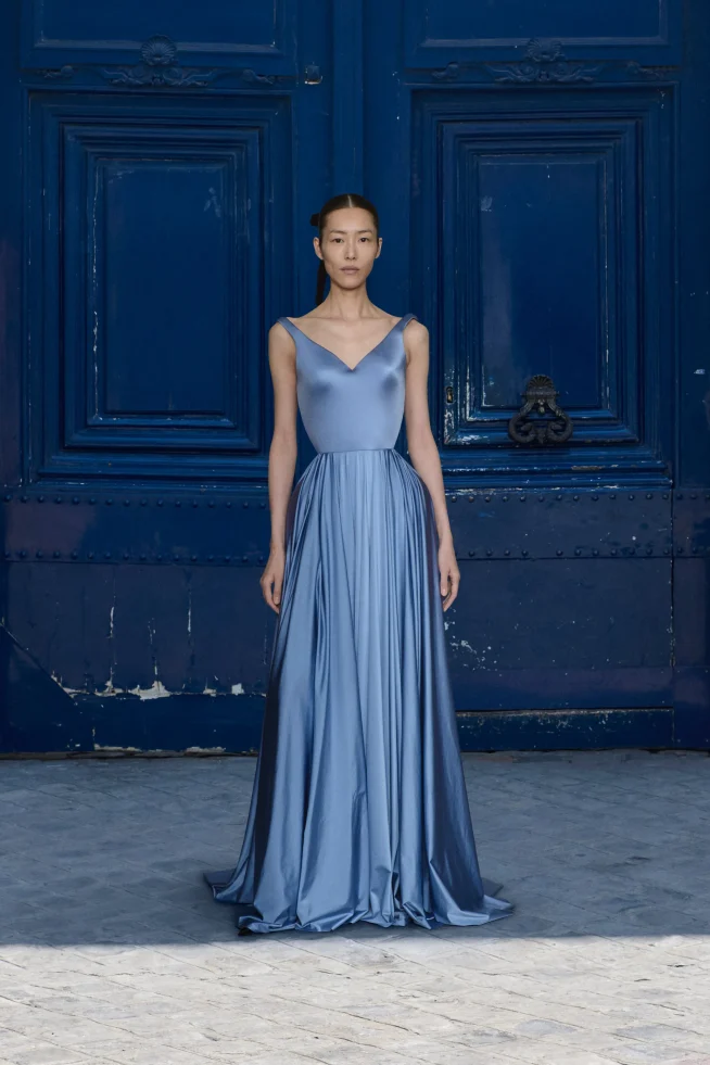 00035-balenciaga-fall-2025-couture-credit-brand