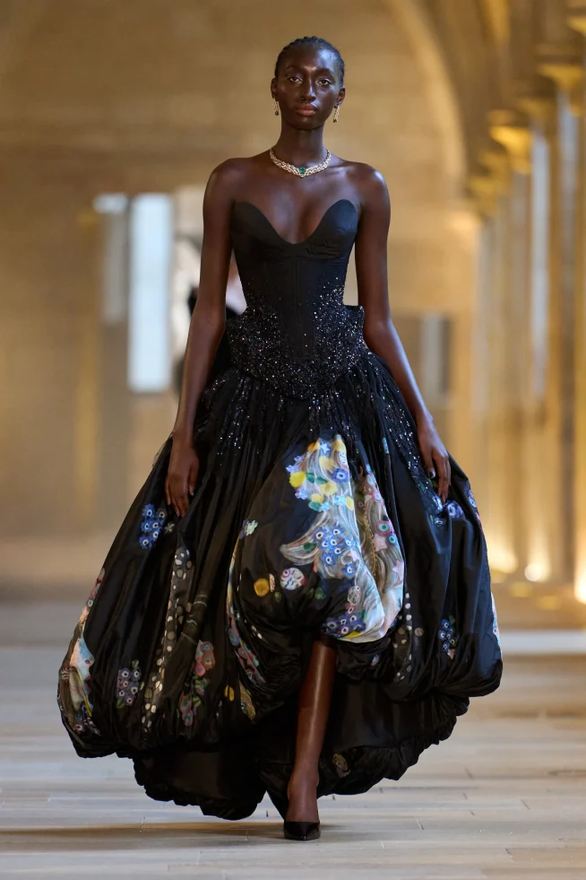 00035-rahul-mishra-fall-2025-couture-credit-gorunway