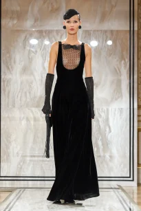 00045-armani-prive-fall-2025-couture-credit-gorunway