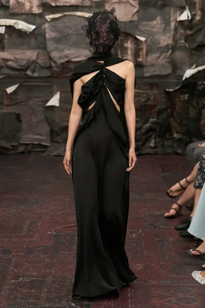 00046-maison-margiela-fall-2025-couture-credit-gorunway