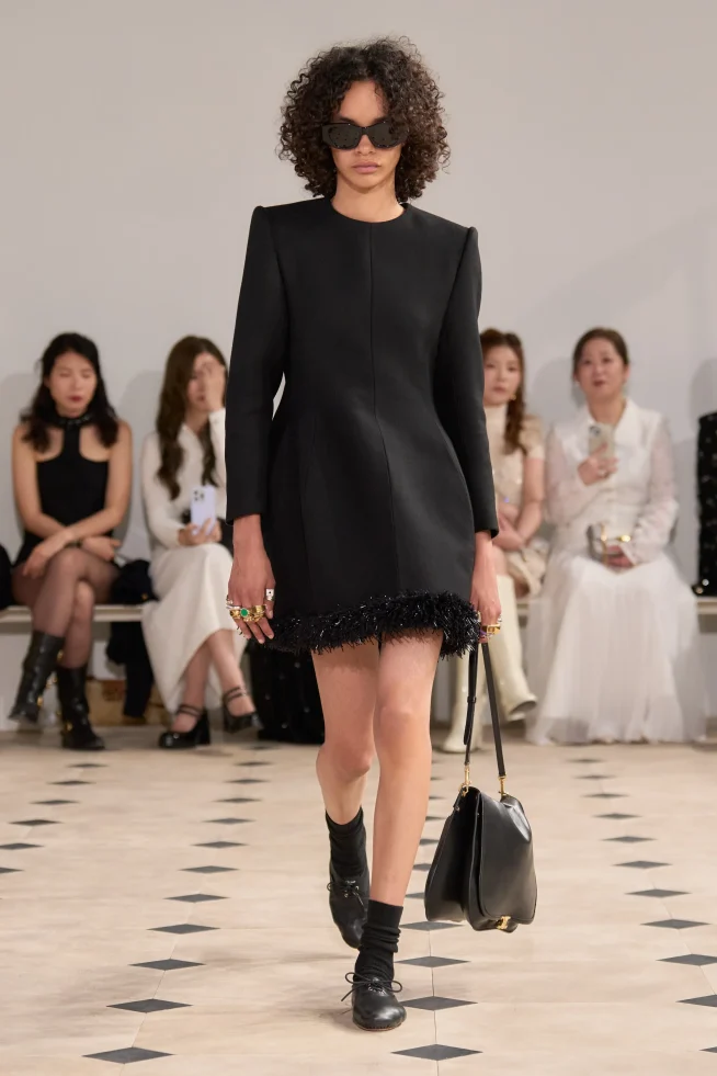 00056-celine-spring-2026-ready-to-wear-credit-gorunway