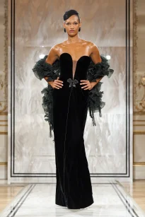 00057-armani-prive-fall-2025-couture-credit-gorunway