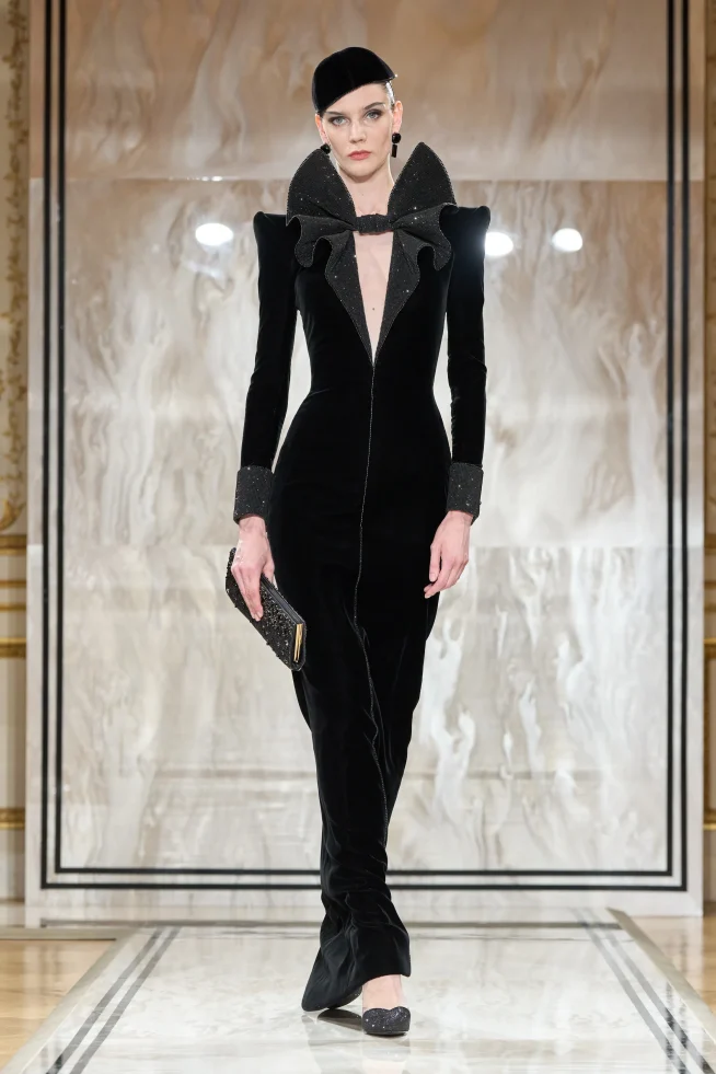 00062-armani-prive-fall-2025-couture-credit-gorunway