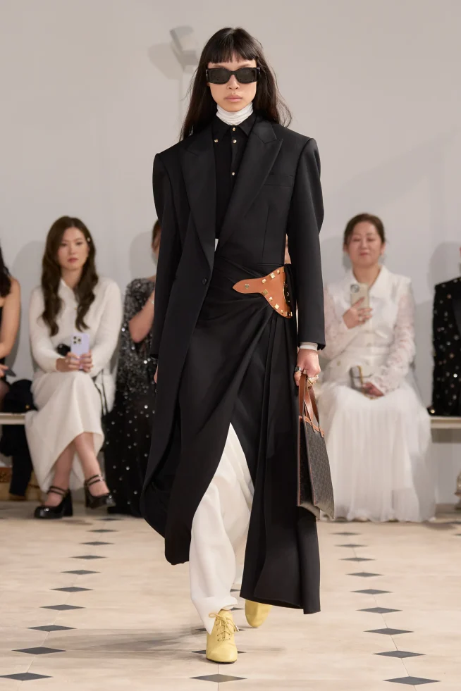 00066-celine-spring-2026-ready-to-wear-credit-gorunway