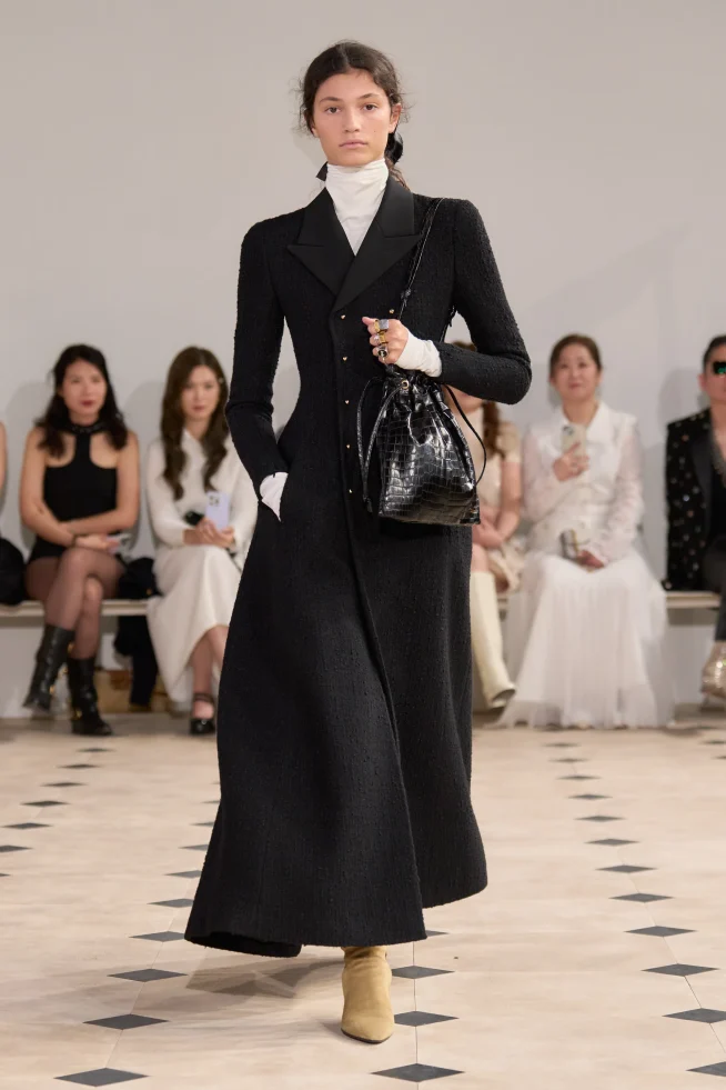 00070-celine-spring-2026-ready-to-wear-credit-gorunway