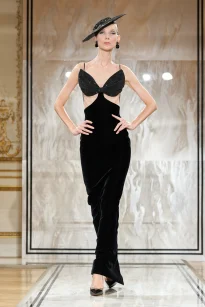 00075-armani-prive-fall-2025-couture-credit-gorunway