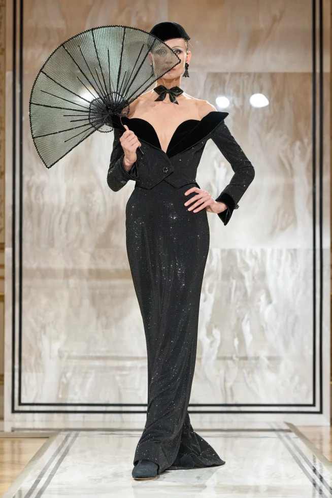 00077-armani-prive-fall-2025-couture-credit-gorunway