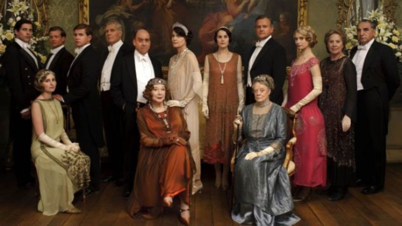 Figurinos icônicos de ‘Downton Abbey’ vão a leilão pela Bonhams! Saiba mais