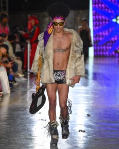 Fkawallyspunkcouture
Casa de Criadores 56

Foto:  Marcelo Soubhia/ @agfotosite