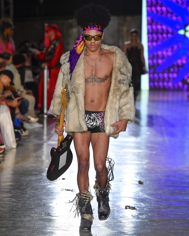 Fkawallyspunkcouture
Casa de Criadores 56

Foto:  Marcelo Soubhia/ @agfotosite