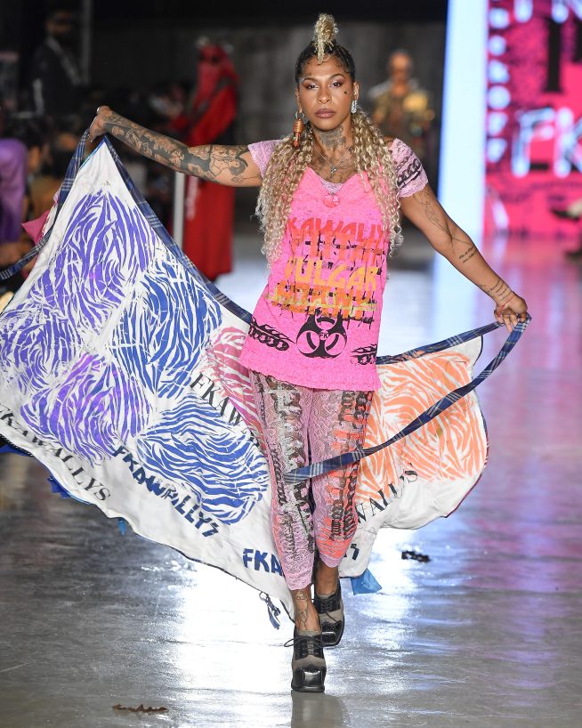Fkawallyspunkcouture
Casa de Criadores 56

Foto:  Marcelo Soubhia/ @agfotosite