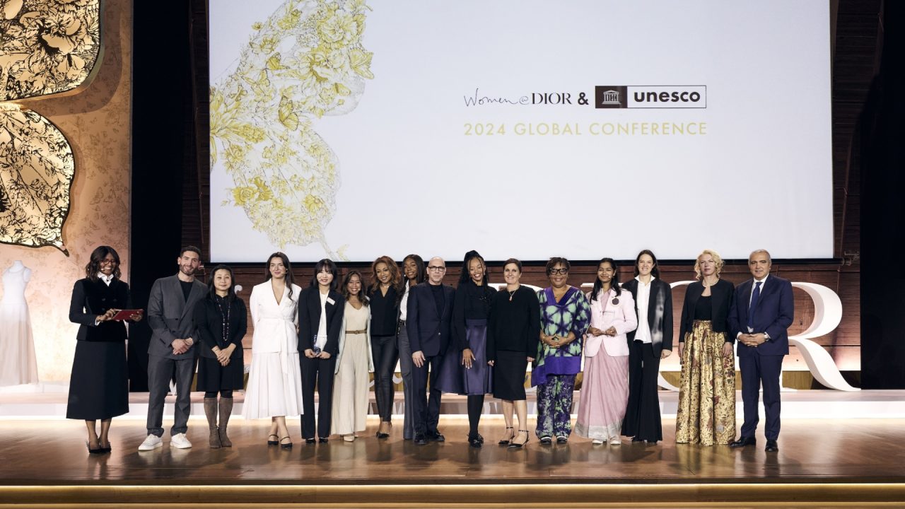 Dior reafirma parceria com a UNESCO em projeto voltado para estudos e empoderamento feminino