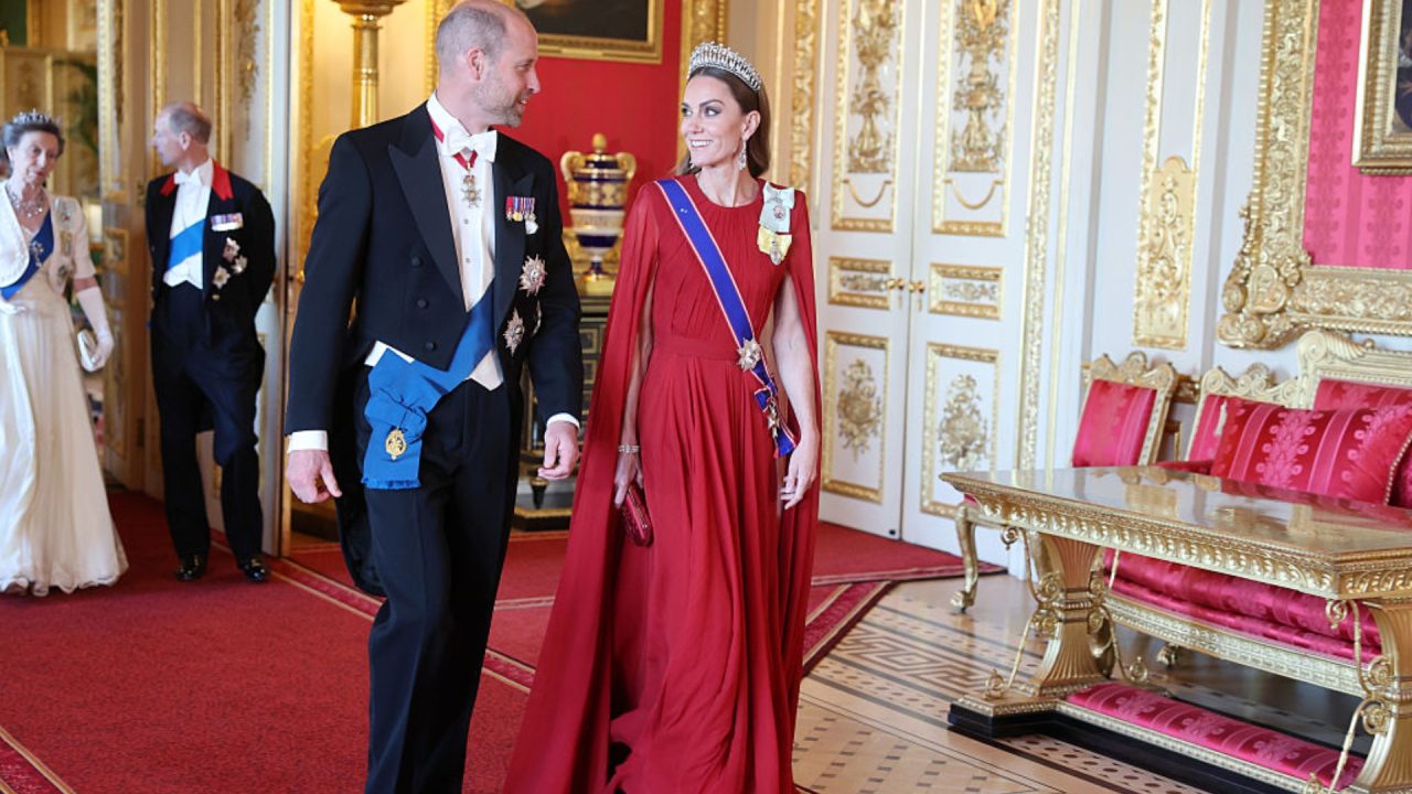 Dior e Givenchy: Os looks de Kate Middleton na recepção do presidente francês