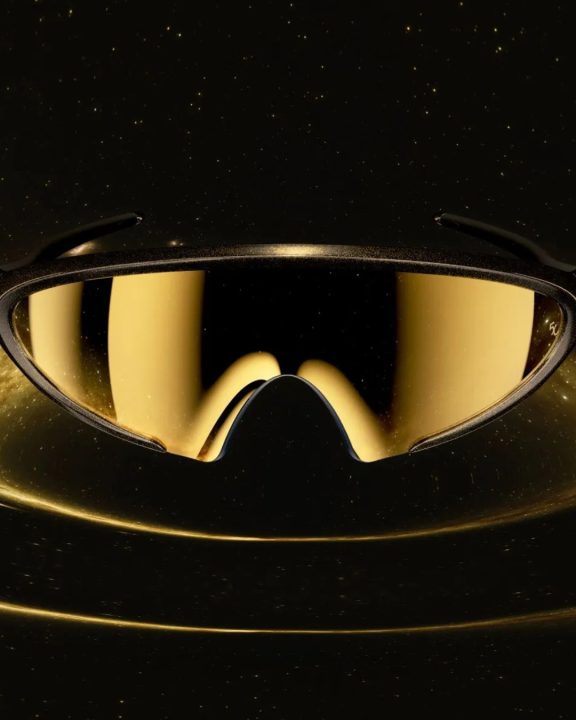 Ellipse: Oakley lança edição limitada de óculos comemorativo de 50 anos da marca