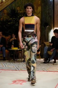 00002-versace-spring-2026-ready-to-wear-credit-brand