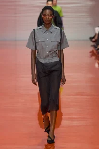 00005-prada-spring-2026-ready-to-wear-credit-gorunway