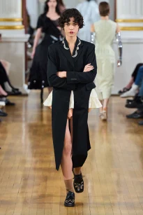 00005-simone-rocha-spring-2026-ready-to-wear-credit-gorunway