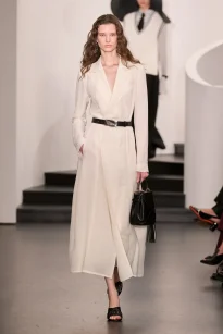 00007-ralph-lauren-spring-2026-ready-to-wear-credit-gorunway