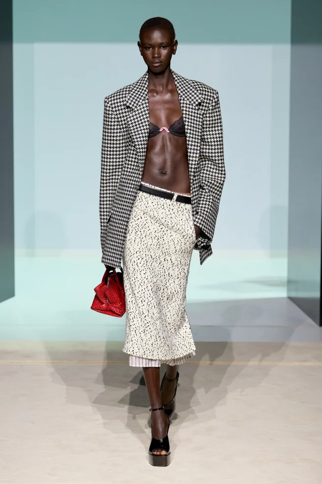 00010-the-attico-spring-2026-ready-to-wear-credit-gorunway