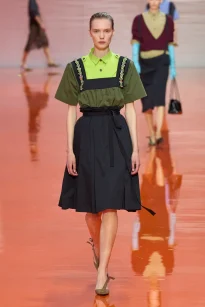 00011-prada-spring-2026-ready-to-wear-credit-gorunway
