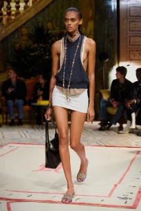00011-versace-spring-2026-ready-to-wear-credit-brand