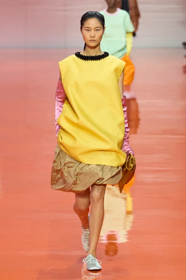 00017-prada-spring-2026-ready-to-wear-credit-gorunway