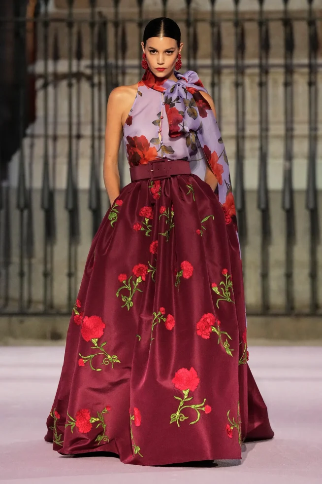 00024-carolina-herrera-spring-2026-ready-to-wear-credit-gorunway