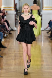 00028-simone-rocha-spring-2026-ready-to-wear-credit-gorunway